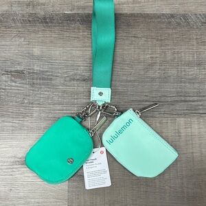 Lululemon Mint Green Wristlet Set